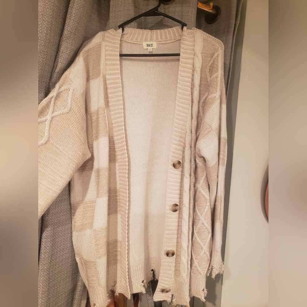 Checkered cardigan